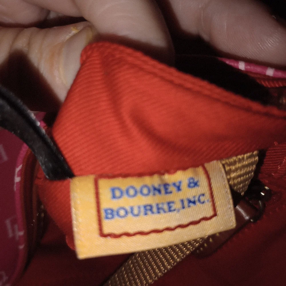 Dooney & Bourke Pink Signature leather Crossbody bag - Picture 11 of 14